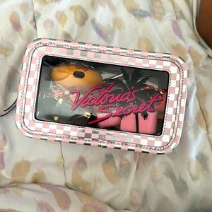 Victoria’s Secret makeup case